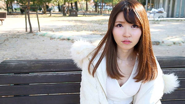 如月铃(如月すず)出道作品番号及封面,如月すず个人简介