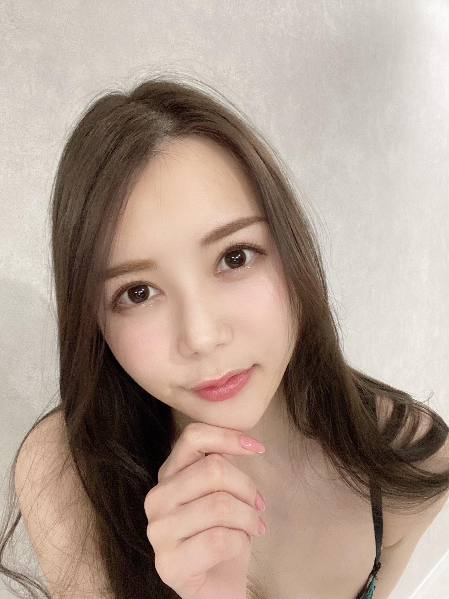 IPX-621高挑性感的白峰美羽(白峰ミウ)新作，全面教育开发的美腿女教师喊你下课别走！